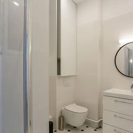 Lumineux Et Spacieux - 8p Apartment